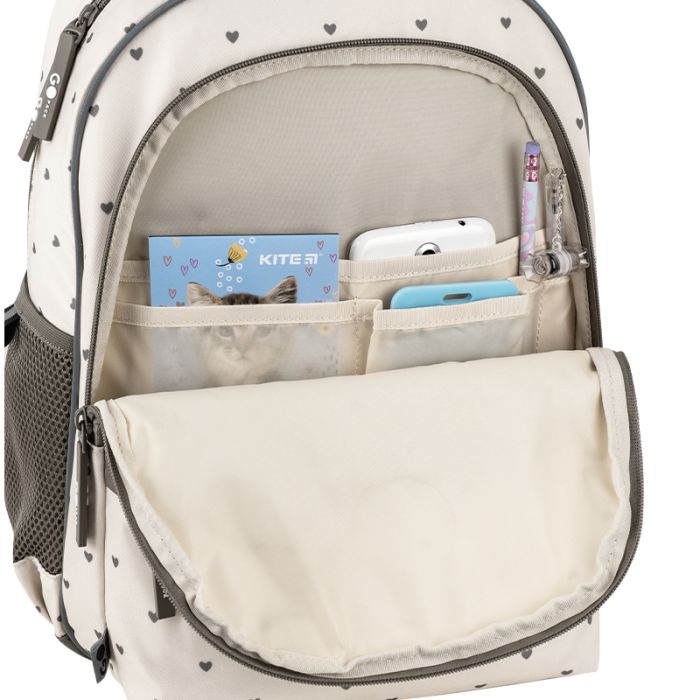Рюкзак GoPack Education GO26-182M-3 Beige Polka Dots