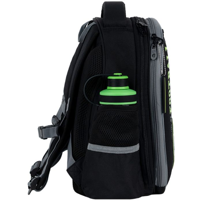 Рюкзак шкільний напівкаркасний GoPack Education Football Fan GO26-165S-4